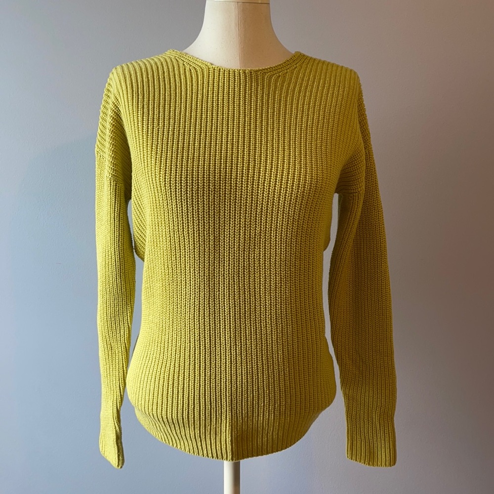 NEW LOFT SWEATER